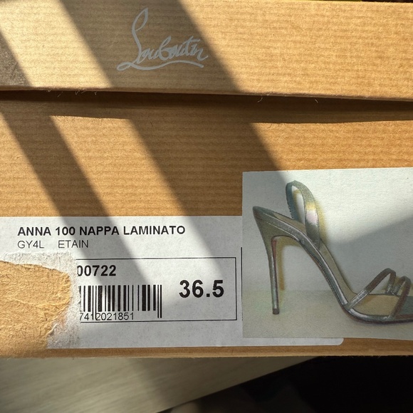Christian Louboutin heels size 6.5 silver - Picture 4 of 4